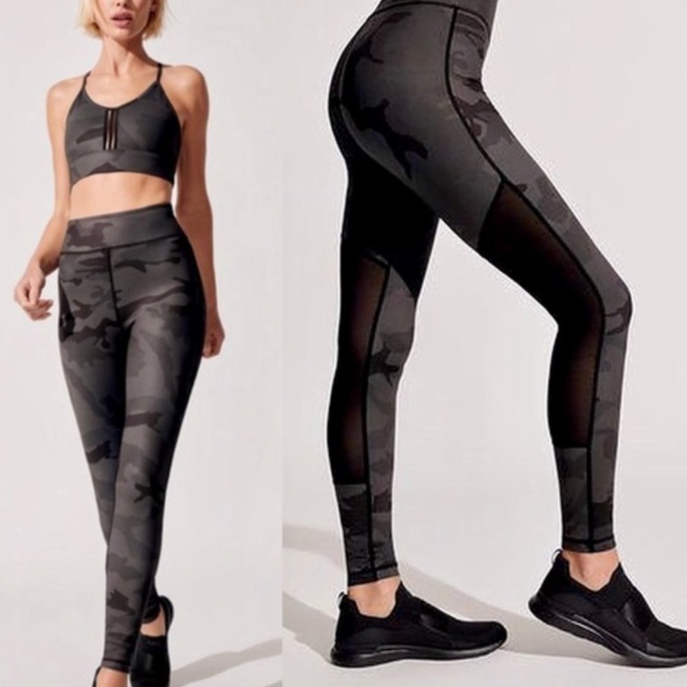 Carbon38 RARE Black Camo Ember High Rise Legging Size Small S